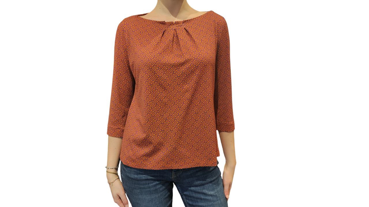 Maglietta pieghe in jersey stampato arancio e viola