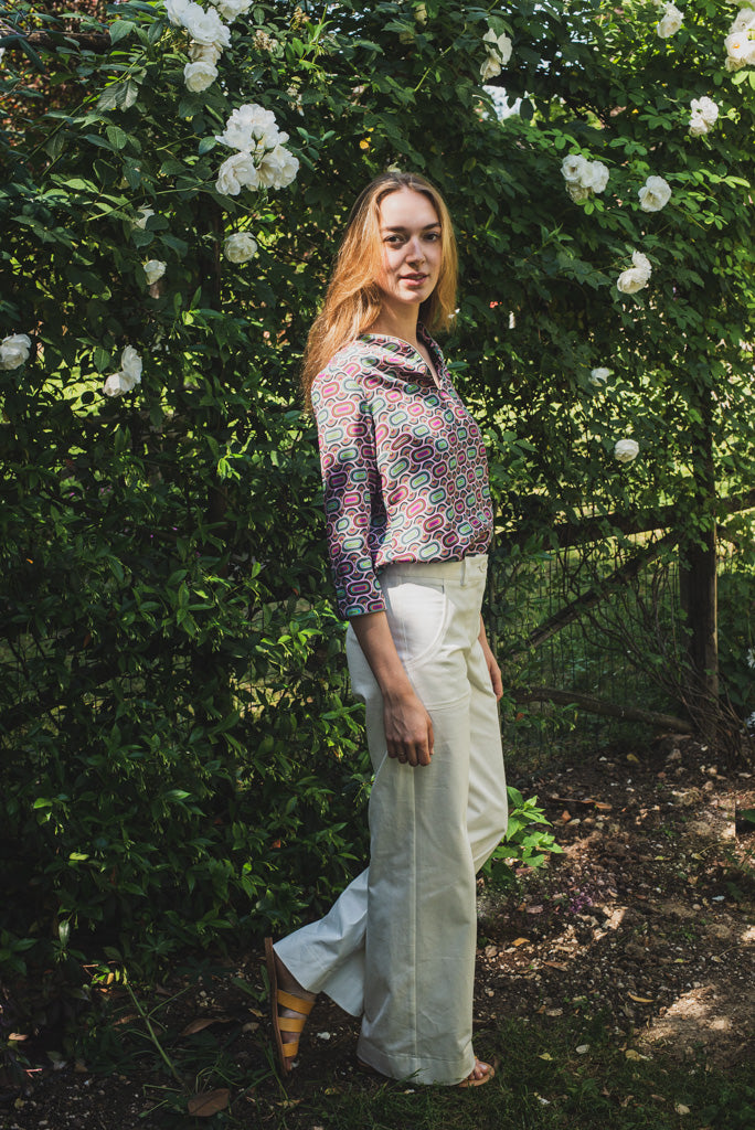 Camicia Tea fantasia ovali su sfondo rosa in seta